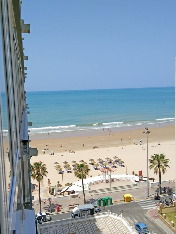 Playa Victoria Paseo Maritimo 3 Rooms Cádiz Exterior photo